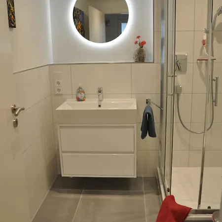 Apartment 1-zimmer-appartment In Troisdorf Sieglar *