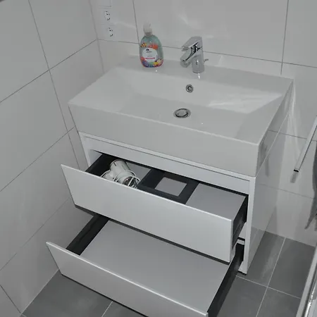 1-zimmer-appartment In Sieglar * Troisdorf