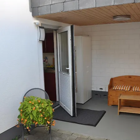 1-zimmer-appartment In Sieglar 아파트 트로이스도르프